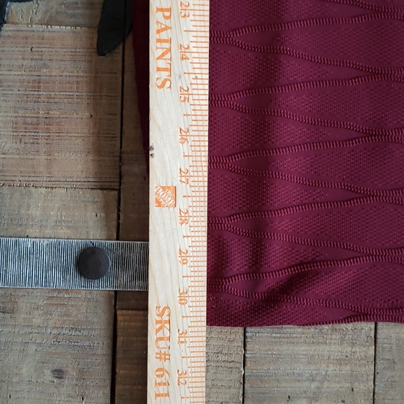 Guess size Small Body con Fitted dress EUC - Picture 5 of 9